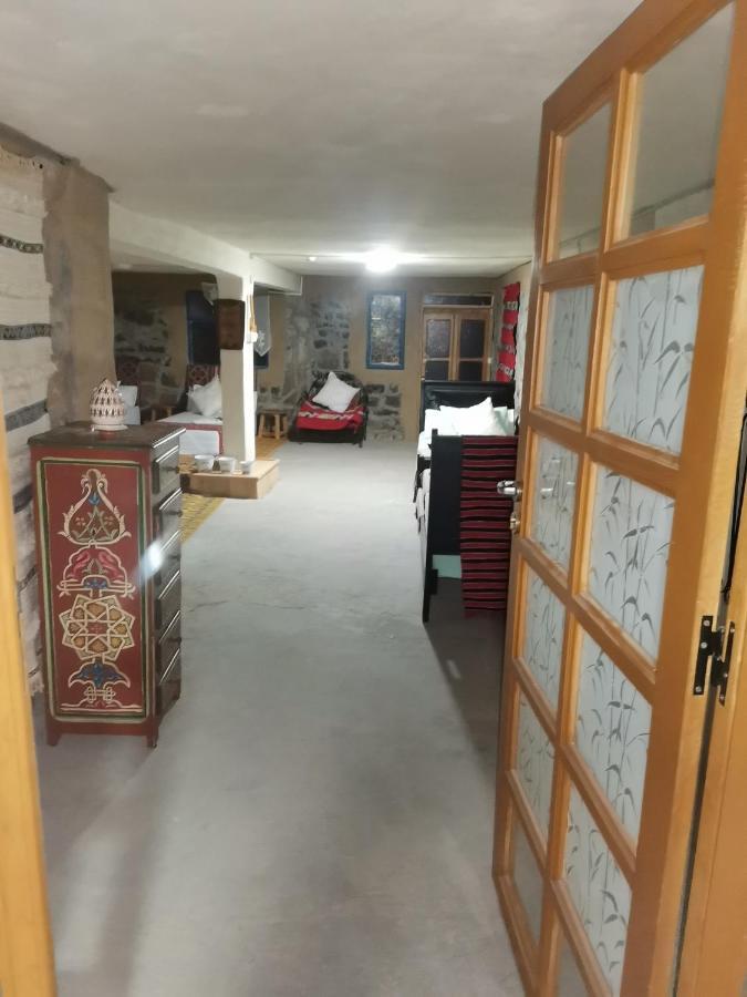Gite Mourik Aghbala Esterno foto
